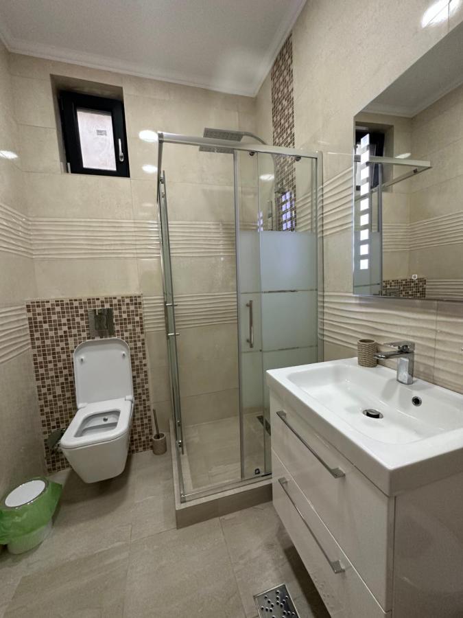 Golden Garden Luxury Apartment In Bucharest Bucareste Exterior foto