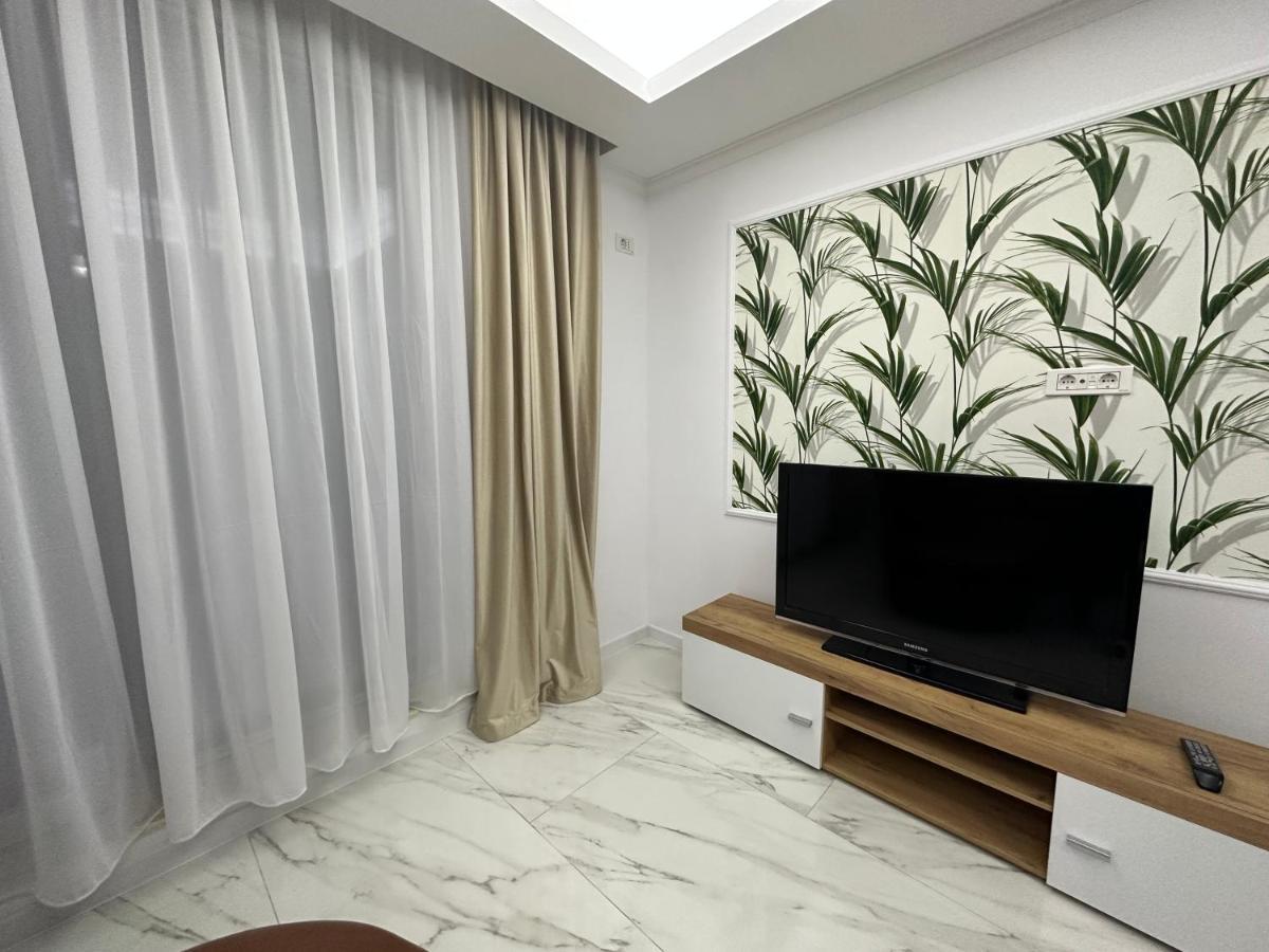 Golden Garden Luxury Apartment In Bucharest Bucareste Exterior foto