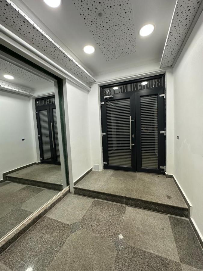 Golden Garden Luxury Apartment In Bucharest Bucareste Exterior foto